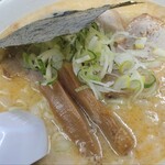 Ramen Gojougen - とんしお背脂ラーメン