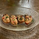 blanc cotta - 自家製牡蠣のスモーク(4粒)(700円)