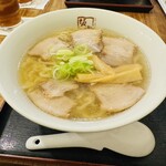 Kitakata ramen bannai - 喜多方ラーメン（塩）