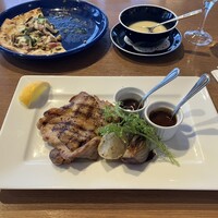 オールデイダイニング カルイザワグリル - 信州ハーブ鶏のグリル