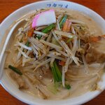 極濃湯麺 フタツメ - 料理写真: