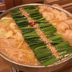 Hakata Motsunabe Maedaya - 味噌もつ鍋