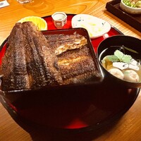 炭焼うな富士 白壁別邸 - 特上鰻重　7150円