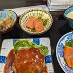 ごはん処 百彩 - ハンバーグと赤天