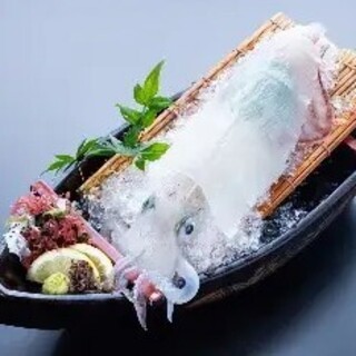 《玄界灘の海の幸を活かす》料理長こだわりの創作料理の数々