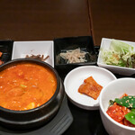 KOREAN DINING 長寿韓酒房 - 