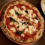 Pizzeria SOL - マルゲリータ