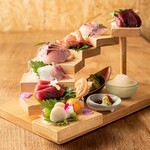 Specialty! Assortment of seven kinds of sashimi stairs