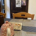 Kanton Ryouri Dokoro Okonomiyaki Chiyo - 店内