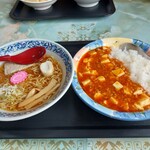 Higuma Shiyokudou - マーボー丼 + ミニラーメン(しょうゆ)