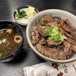 Nikoudou Houraitei - 松阪牛カルビ丼