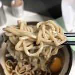 Hyakuman goku - 麺リフトアップ