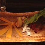 ひばりBAR No.7 - チーズ盛り合わせ