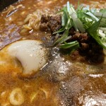 麺屋げんぞう  - 最初の一口、山椒で咽せる