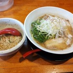 ラーメン専門店 まんてん - 