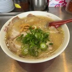 味の名門 - 料理写真:こってりスタミナ特製チャーシュー麺並