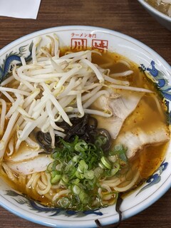 ラーメン専門 川崎 - ニンニクラーメン大　1205円