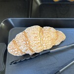 今日のおやつ!noble - メロンクロワッサン265円　ザクふわっ食感♪激推しです。