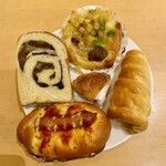 ブーランジェリ･エ･カフェ　オブジェ - スペシャルチョコレート♡栗とさつまいも♡ピーナッツコルネ♡苺のデニッシュ♡フランク♡