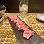 杏樹亭 - 和牛 たん元 厚切り