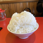 本格中華そば ロイヤル - マンガ盛りのライス大！