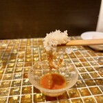 杏樹亭 - 生センマイ チョジャンをつけて