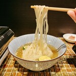 杏樹亭 - 冷麺 リフトアップ