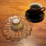 ゼルコバ コーヒー - 料理写真:プリンセット　１１００円