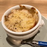 Neo Bistro 楽道 - オニオングラタンスープ