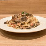 Neo Bistro 楽道 - きのこのクリームパスタ