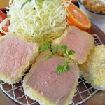 Yamabotan - ヒレカツ。柔らかくて噛むと肉汁が