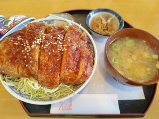 Yama botan - とろロースソースカツ丼（小）。毎回これを頼んでしまう。是非一度。美味すぎる一品っ❤