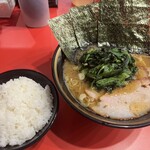 横浜家系総本山 吉村家直系店 ラーメン内田家 - 