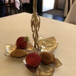 ラ・トゥーエル - 