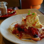 ラテグラフィック - パンケーキ（フレッシュベリーズ）