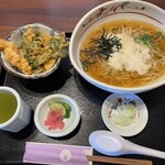 Tenryuu Soba Shoufuuan - 暖かい　山かけ蕎麦＋冬子天丼 840円税別