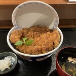 #カツ丼は人を幸せにする - 