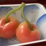 久栄堂菓子舗 - 『お雛菓子』のさくらんぼ