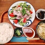 日本料理 田中 ひっつみ庵 - 冷しゃぶサラダ定食（おろしポン酢だれ）　1210円