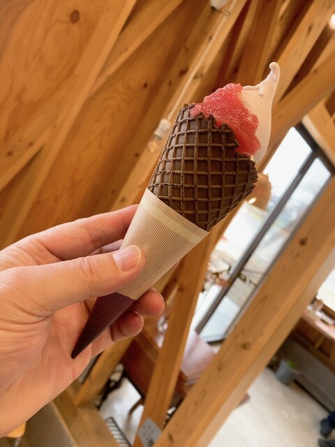 いちご家族 - 鏡石（ソフトクリーム）の写真