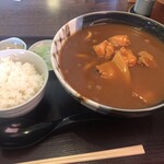 島田屋 - 鶏豚ミックスカレーうどん(大盛) 半ライス