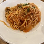 Areguro - 自家製サルシッチャと新玉ねぎのトマトソース