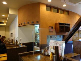 Opun Kicchin Zen - 店内