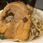 ラーメン 雷 東京本丸店 - 