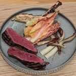 La Stalla - 馬はらみのステーキ　菊芋グリル　チコリ　トレヴィス