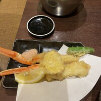 蟹･河豚専門 蟹吉WEST なんば道頓堀 - 蟹天ぷら
