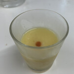 ホルモン千葉 - デザートのミックスジュース。