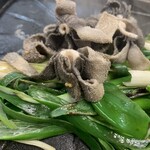 ホルモン千葉 - センマイがとても新鮮。