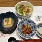 Kurano Akari - 最初の前菜(珍味など) 3品