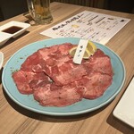 飛騨牛焼肉 牛ざんまい 金山店 - 